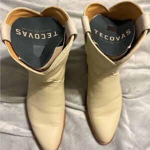 Tecovas Women's Tan Leather Ankle Boots